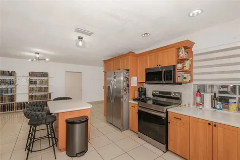 8950 Harding Avenue Surfside FL 33154