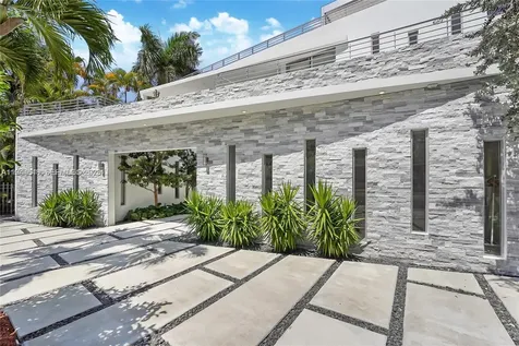 5910 N Bayshore Drive Miami FL 33137
