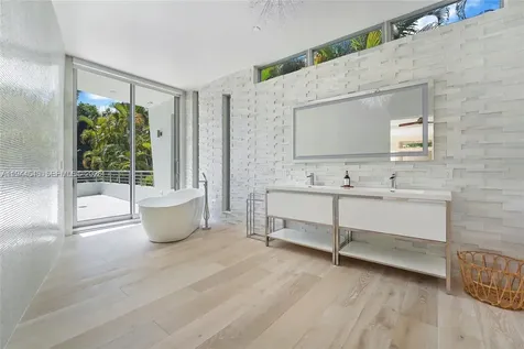 5910 N Bayshore Drive Miami FL 33137