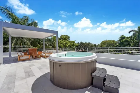 5910 N Bayshore Drive Miami FL 33137