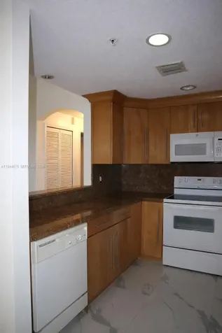 6440 NW 114th Avenue Doral FL 33178