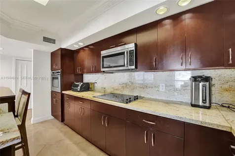 19667 Turnberry Way Aventura FL 33180