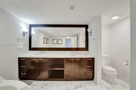 19667 Turnberry Way Aventura FL 33180
