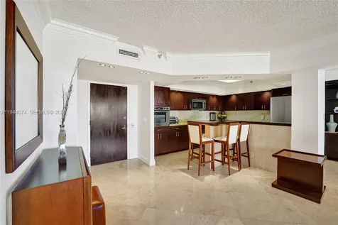 19667 Turnberry Way Aventura FL 33180