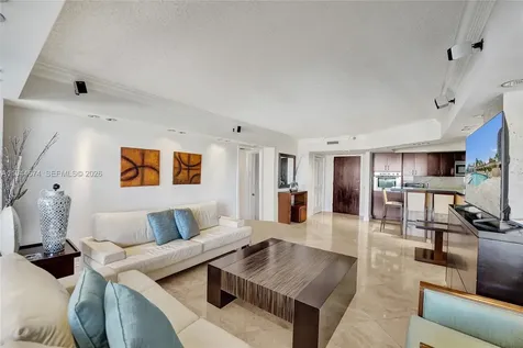 19667 Turnberry Way Aventura FL 33180