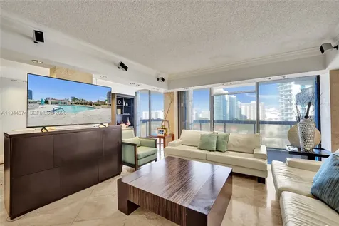 19667 Turnberry Way Aventura FL 33180