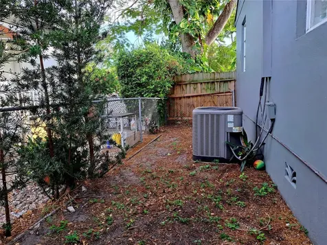 335 NW 102nd Street Miami FL 33150