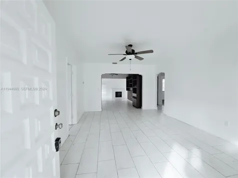335 NW 102nd Street Miami FL 33150