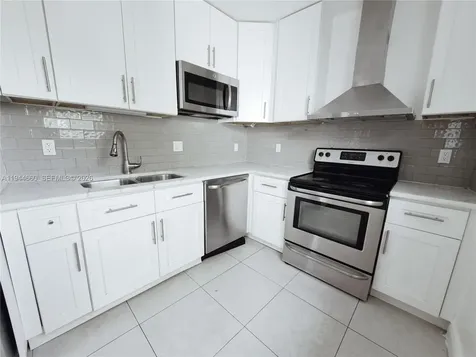 335 NW 102nd Street Miami FL 33150