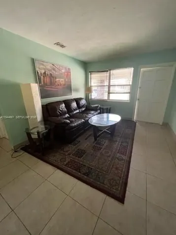 413 SW 2nd Avenue Dania Beach FL 33004