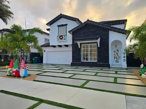 1680 SW 154th Path Miami FL 33185