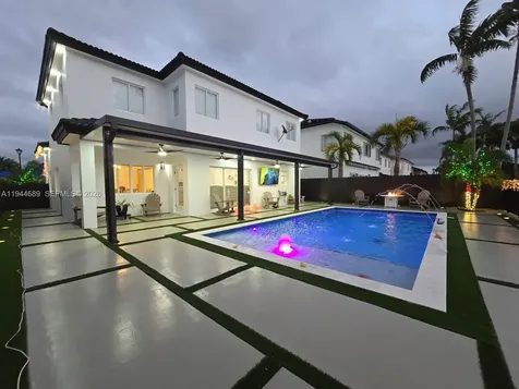1680 SW 154th Path Miami FL 33185