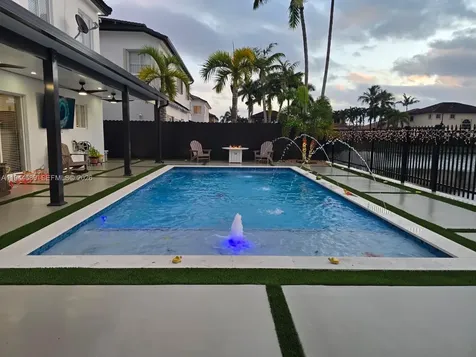 1680 SW 154th Path Miami FL 33185