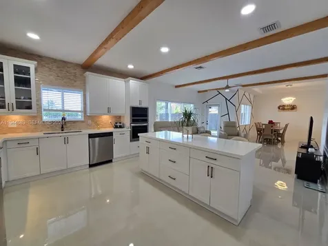 1680 SW 154th Path Miami FL 33185