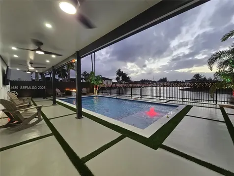 1680 SW 154th Path Miami FL 33185