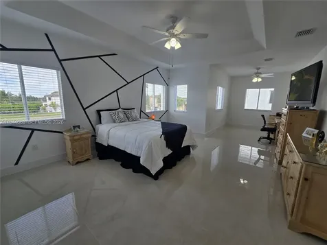 1680 SW 154th Path Miami FL 33185