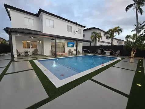 1680 SW 154th Path Miami FL 33185
