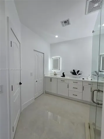 1680 SW 154th Path Miami FL 33185