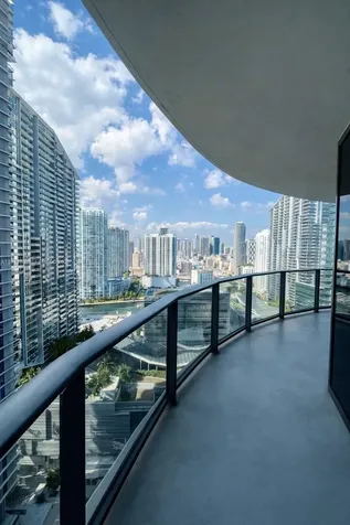 45 SW 9th Street Miami FL 33130