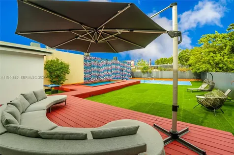 187 NW 53rd Street Miami FL 33127