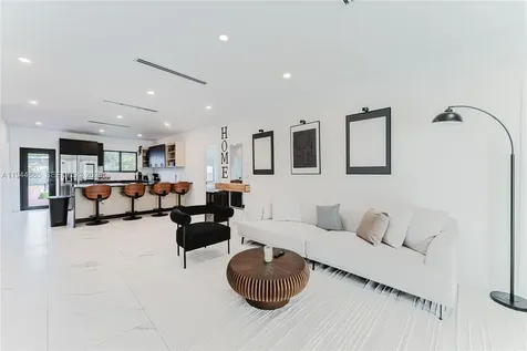 187 NW 53rd Street Miami FL 33127