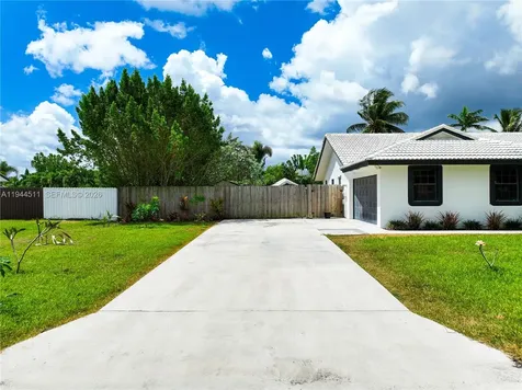 18830 SW 294th Terrace Homestead FL 33030