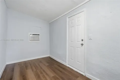 5401 SW 20th Street West Park FL 33023
