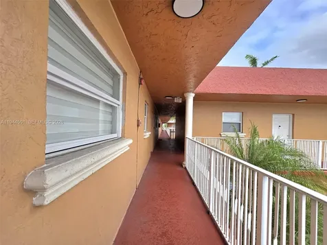 1265 W 24th Street Hialeah FL 33010