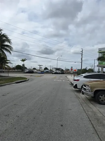 1265 W 24th Street Hialeah FL 33010