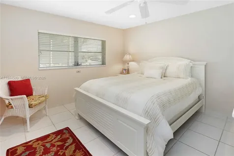 1425 Atlantic Shores Boulevard Hallandale Beach FL 33009