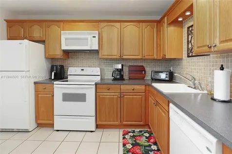 1425 Atlantic Shores Boulevard Hallandale Beach FL 33009