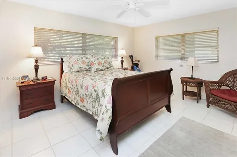 1425 Atlantic Shores Boulevard Hallandale Beach FL 33009