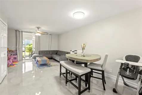 400 SE 10th Street Deerfield Beach FL 33441