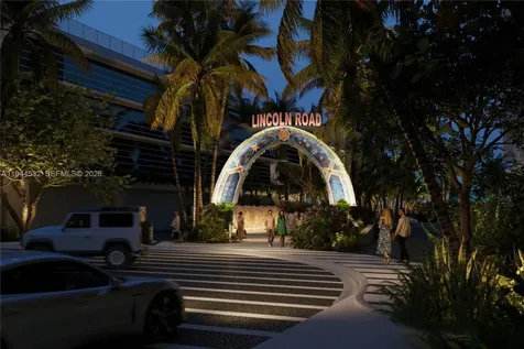 100 Lincoln Road Miami Beach FL 33139