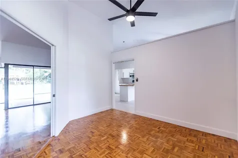 8775 SW 57th Street Cooper City FL 33328