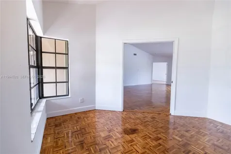 8775 SW 57th Street Cooper City FL 33328