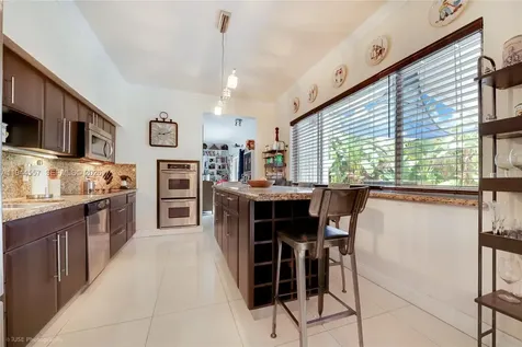 8265 SW 119th Street Miami FL 33156