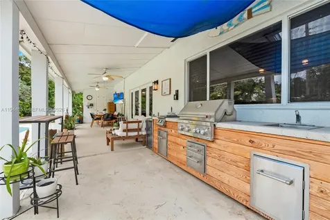 8265 SW 119th Street Miami FL 33156