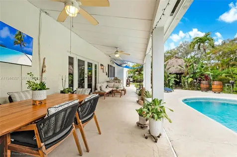 8265 SW 119th Street Miami FL 33156