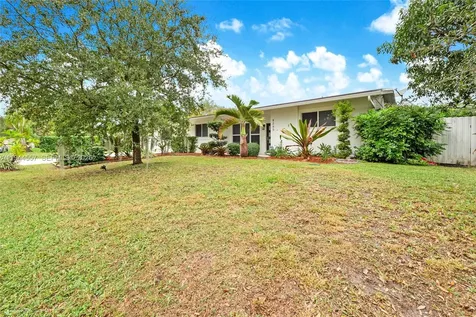 8265 SW 119th Street Miami FL 33156