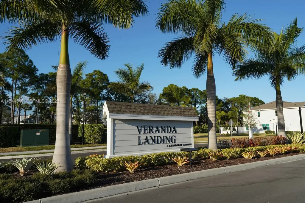 870 SE Grovebush Saint Lucie West FL 34984