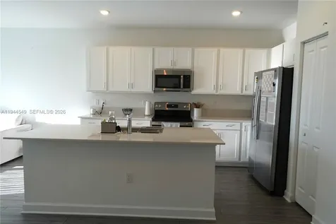870 SE Grovebush Saint Lucie West FL 34984