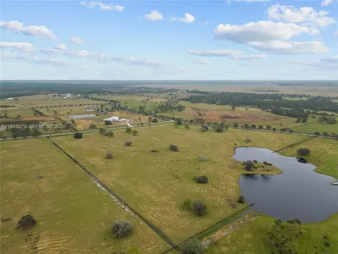 25750 SW Jockeys Run Okeechobee FL 34974