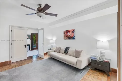 320 W 26th Street Miami Beach FL 33140