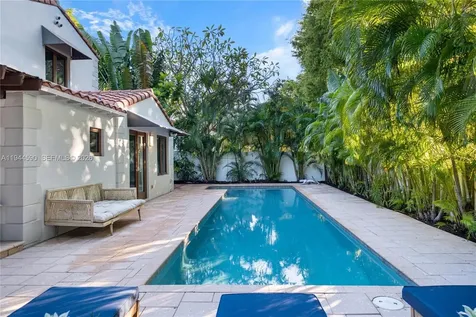 320 W 26th Street Miami Beach FL 33140