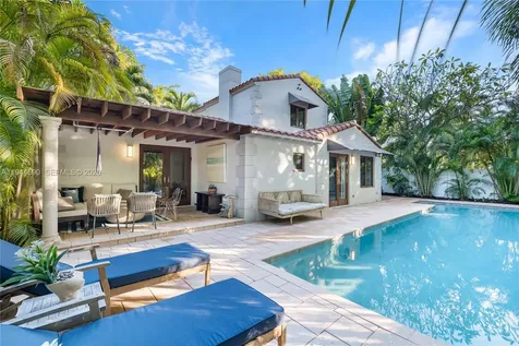 320 W 26th Street Miami Beach FL 33140