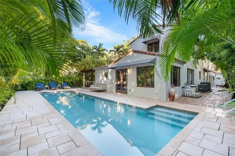 320 W 26th Street Miami Beach FL 33140