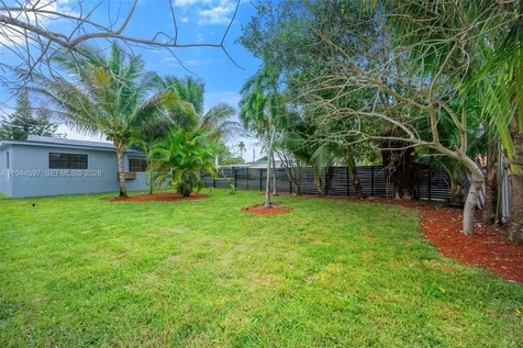 1995 NW 58th Street Miami FL 33142