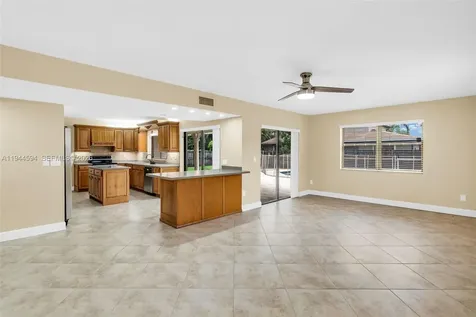 15835 Cotswold Court Davie FL 33331