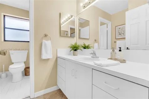 15835 Cotswold Court Davie FL 33331